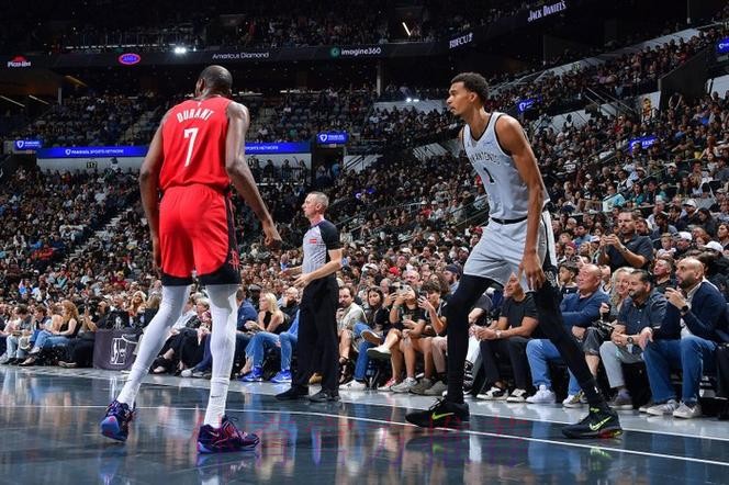 NBA彩经：快船客胜公牛 火箭力拔马刺 猛龙拿下勇士 湖人力克掘金